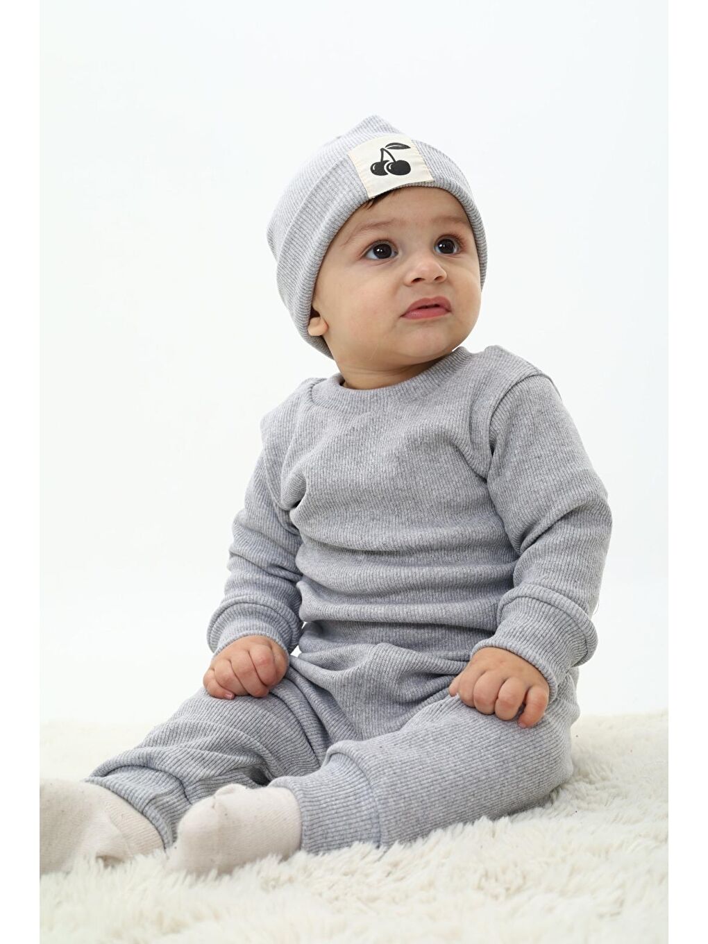 Gri Erkek Bebek 3'lü Takım (Şapka+Alt+Üst) 12128-2