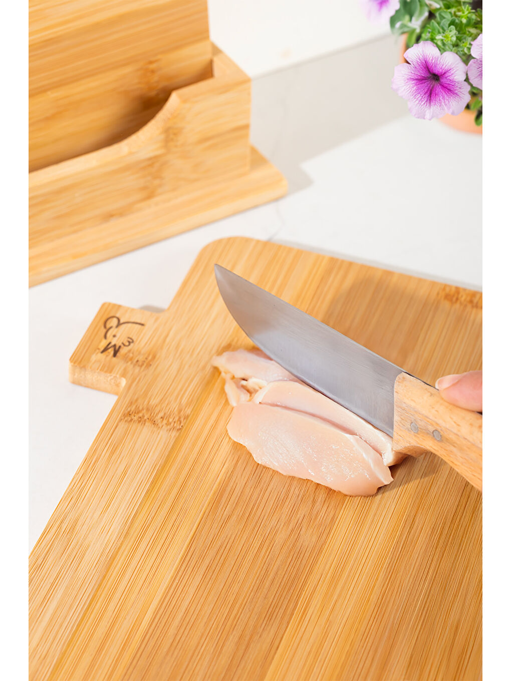 Kahverengi 16668 Piero Bambu 3lü Standlı Kesme Tahtası Seti Kesim Panosu Ahşap Kesme Tahtası 32cm-4