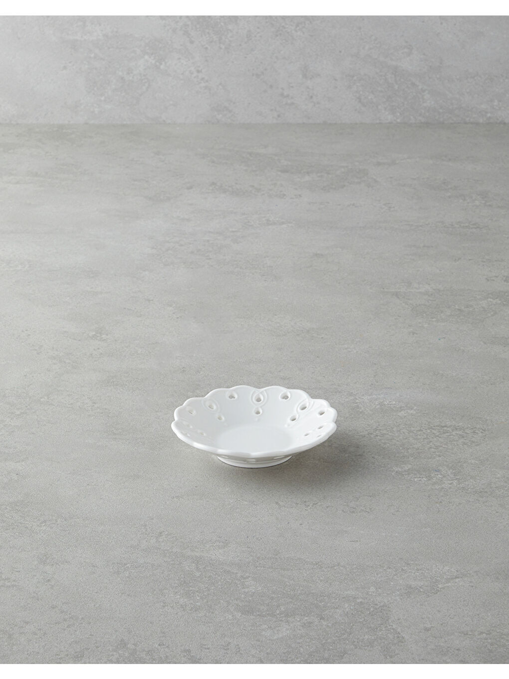 Elodie Porselen Çay Tabağı 12 cm Beyaz