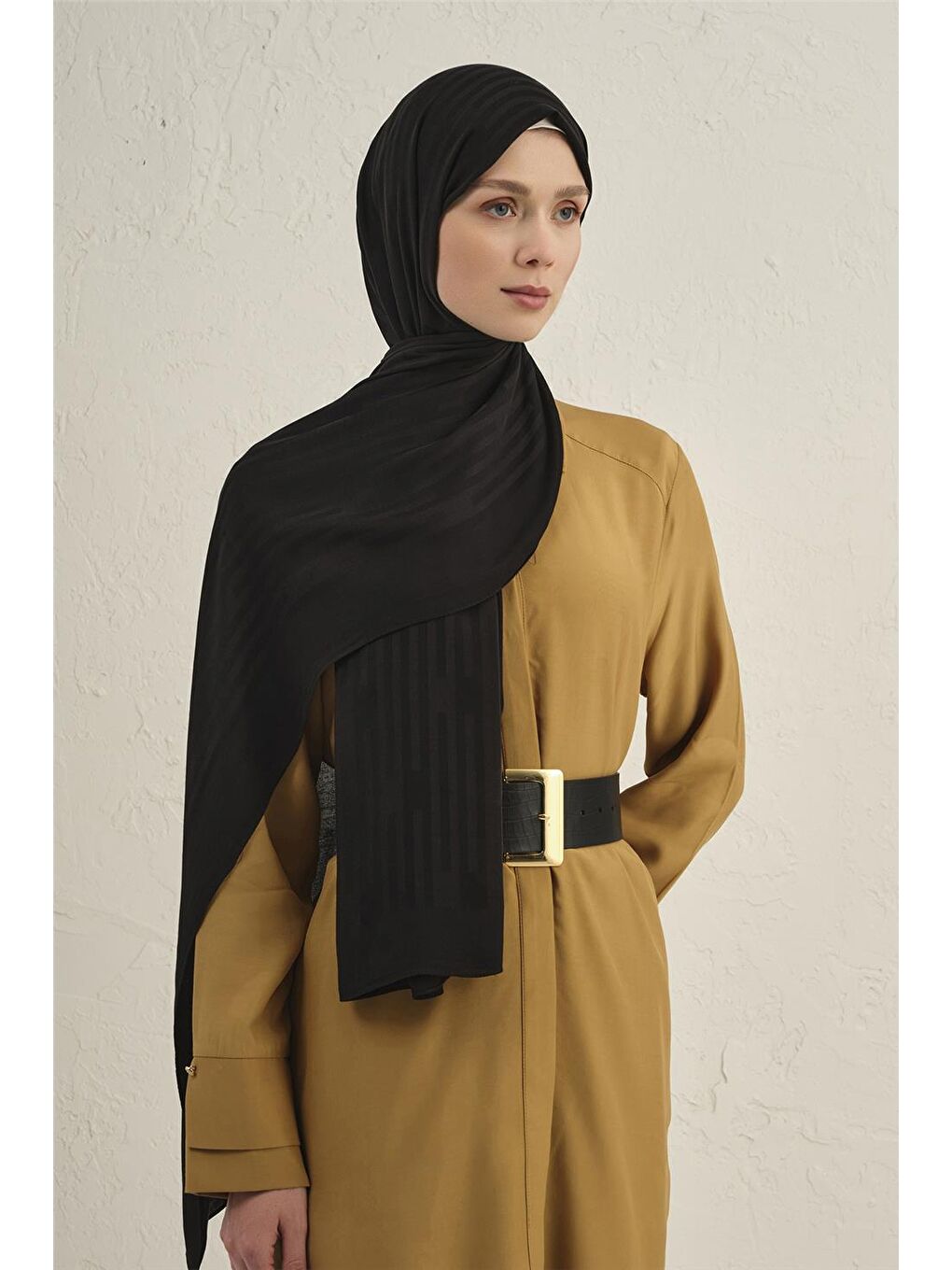 Siyah Lyocell Viscon Stripes Şal 2 01