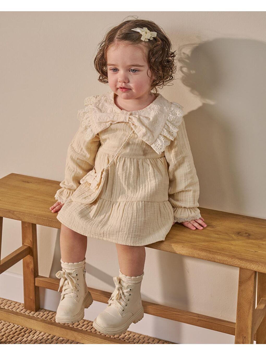 Kız Bebek Pamuklu Bej Fisto Yaka Elbise – Uzun Kollu, Katlı Model-4