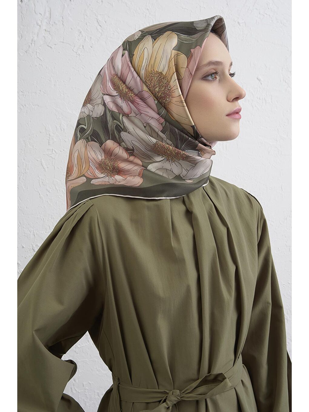 Yeşil Saf İpek Sura Eşarp 9403D 80