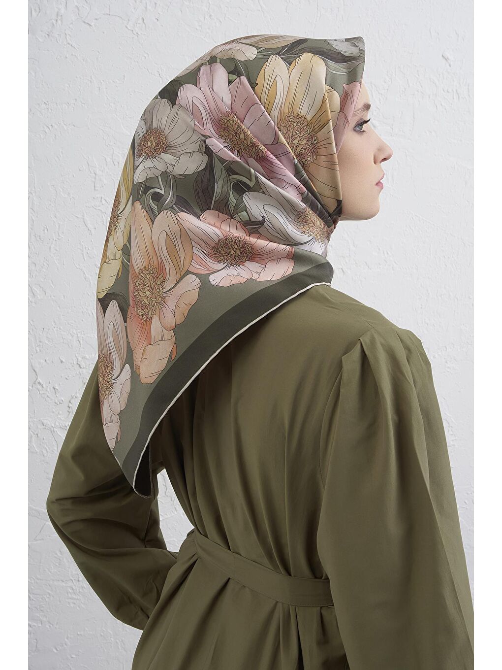 Yeşil Saf İpek Sura Eşarp 9403D 80-2