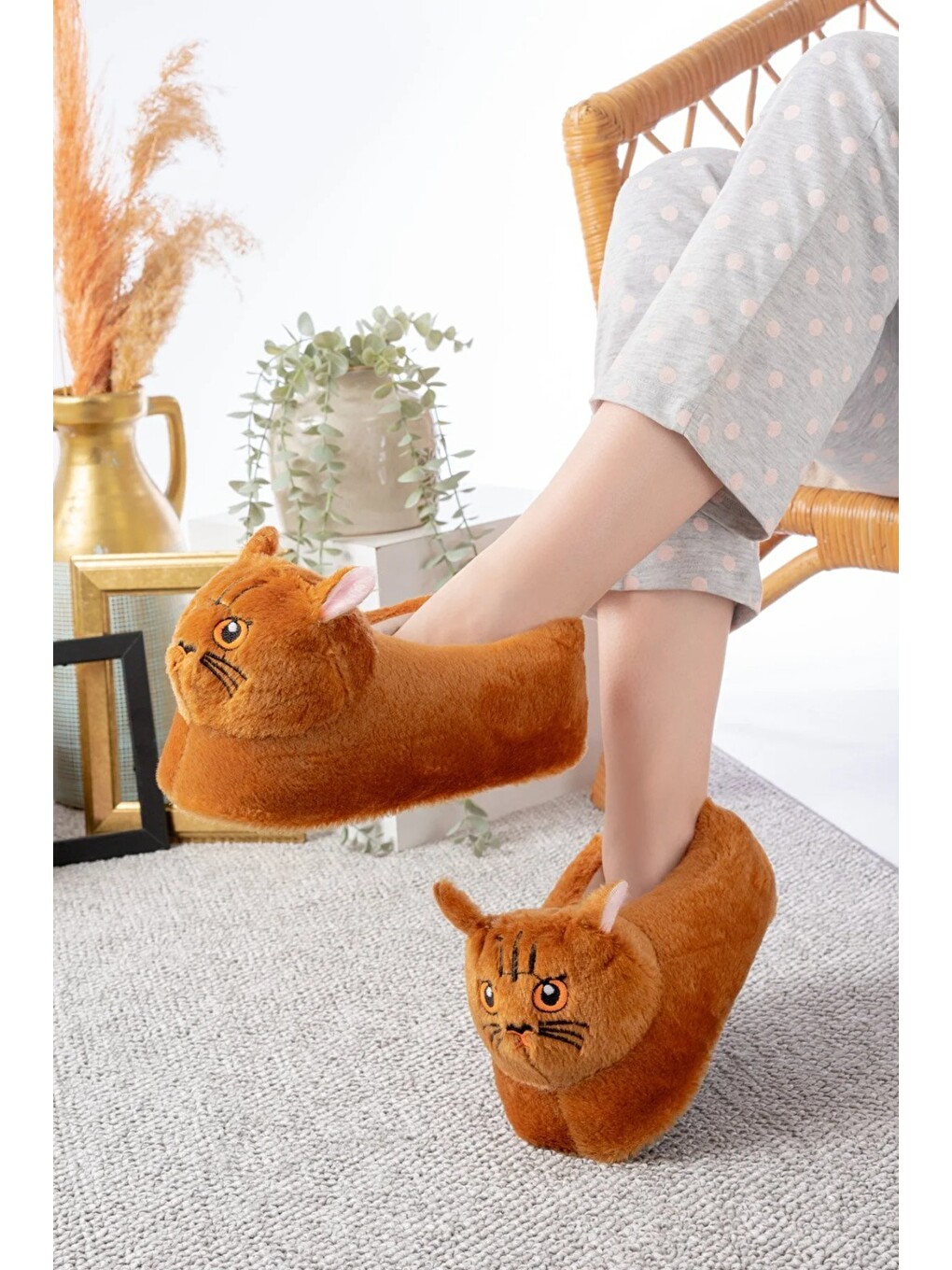 Kahverengi Kedi Figürlü Pelüş Panduf Ev Pandufu Unisex-3