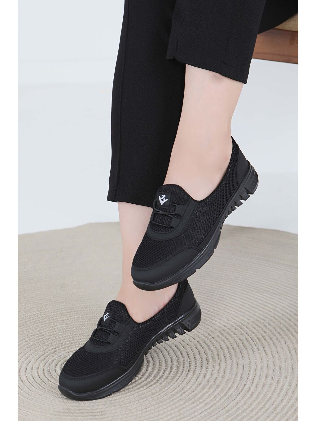 Kadın Siyah Lastikli File Babet - 27475-7