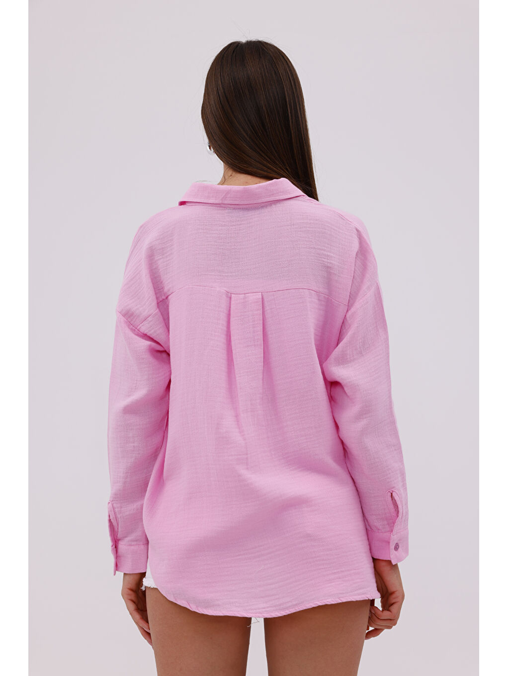 Pembe Oversize Basic Müslin Kadın Gömlek KADIN-MÜSLİN-GÖMLEK-3
