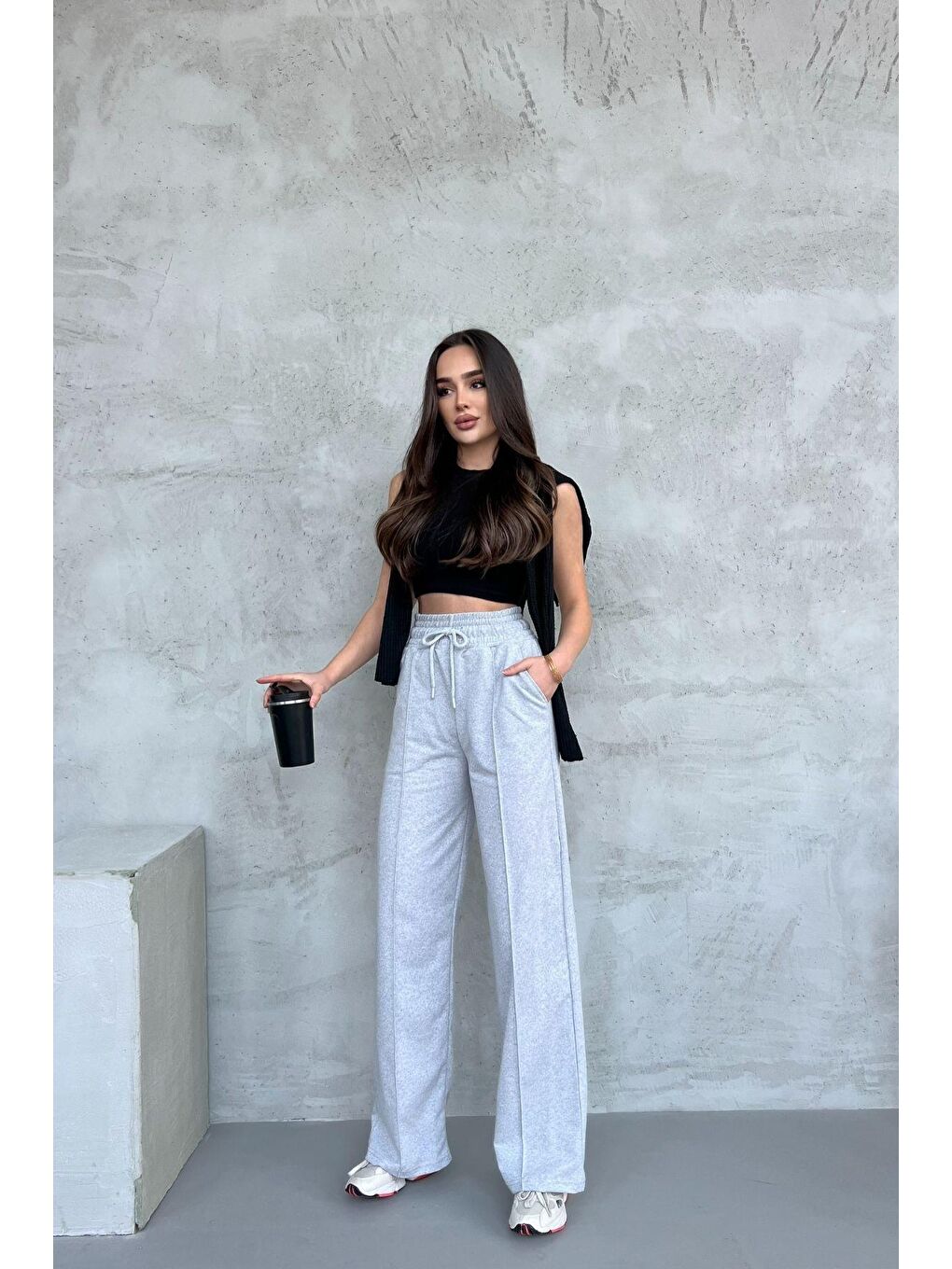 Siyah-Lacivert-Gri-Antrasit Kadın Mevsimlik Salaş Geniş Paça Yüksek Bel 4'lü Eşofman Altı-2