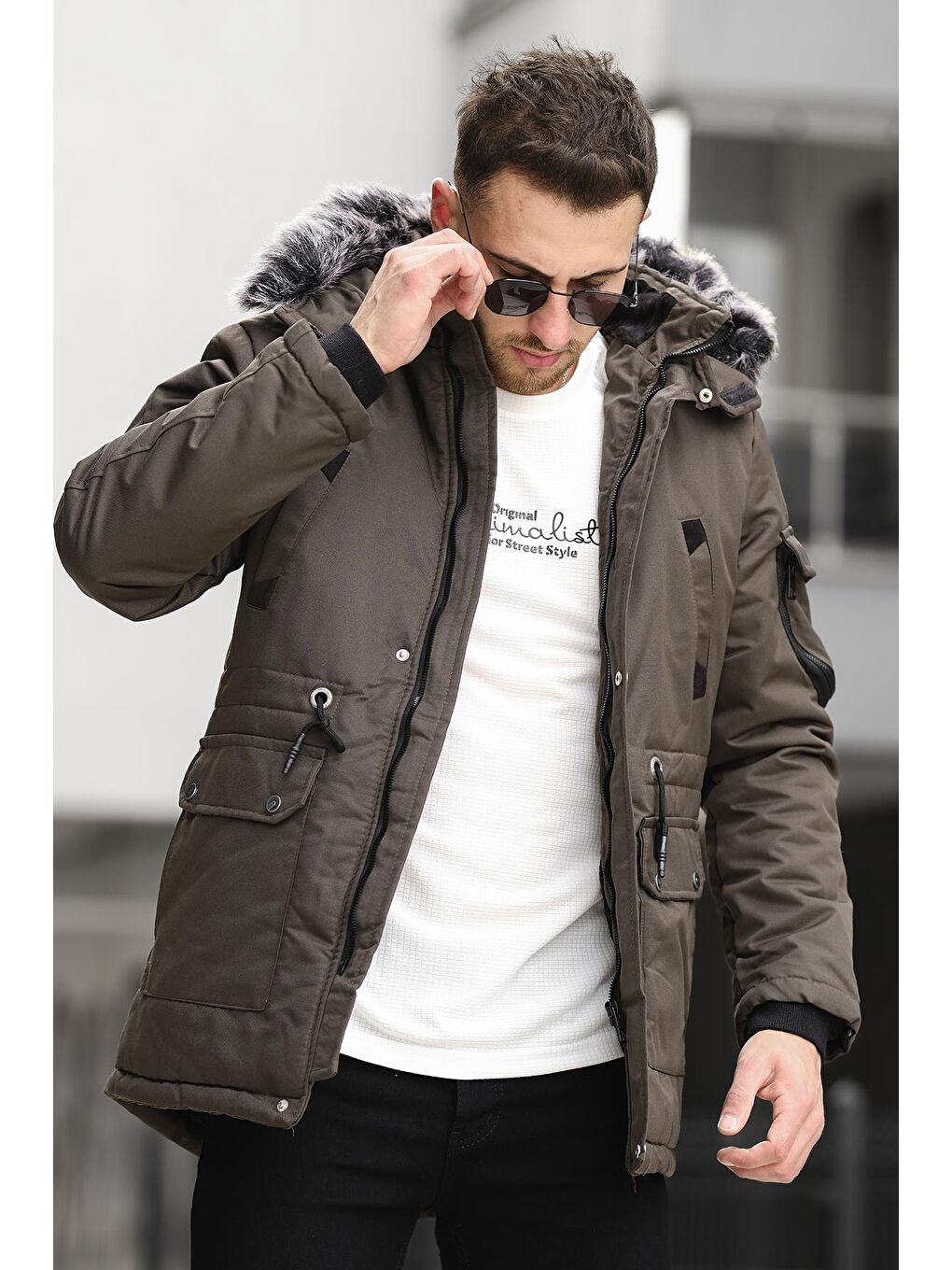 Haki İçi Kürklü Kapüşonlu Kanvas Uzun Kaban Parka
