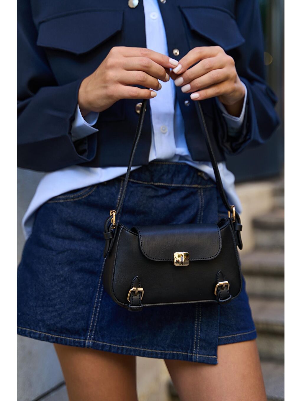 Kemer Aksesuarlı Mini El Ve Omuz Çantası Siyah