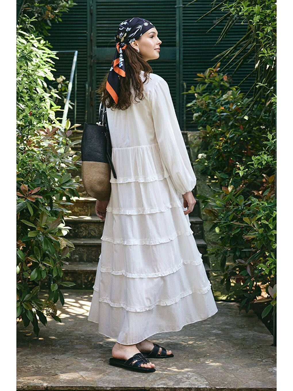 Azur Vual Katlı Uzun Elbise Ekru-3