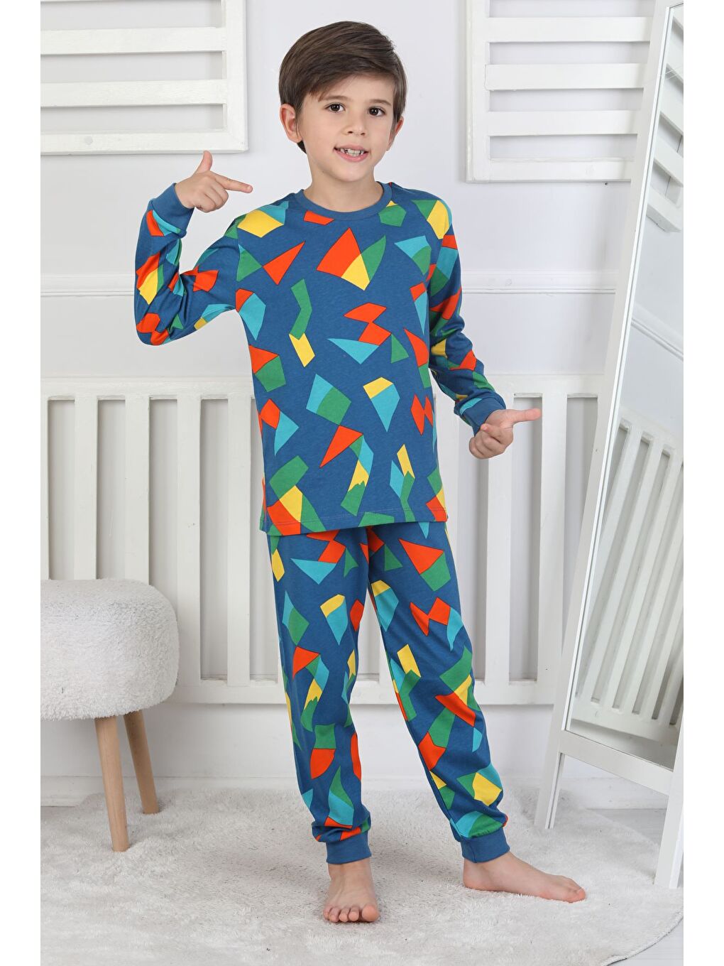 Lacivert Renkli Geometrik Şekilli Erkek Çocuk Pijama Takımı-1