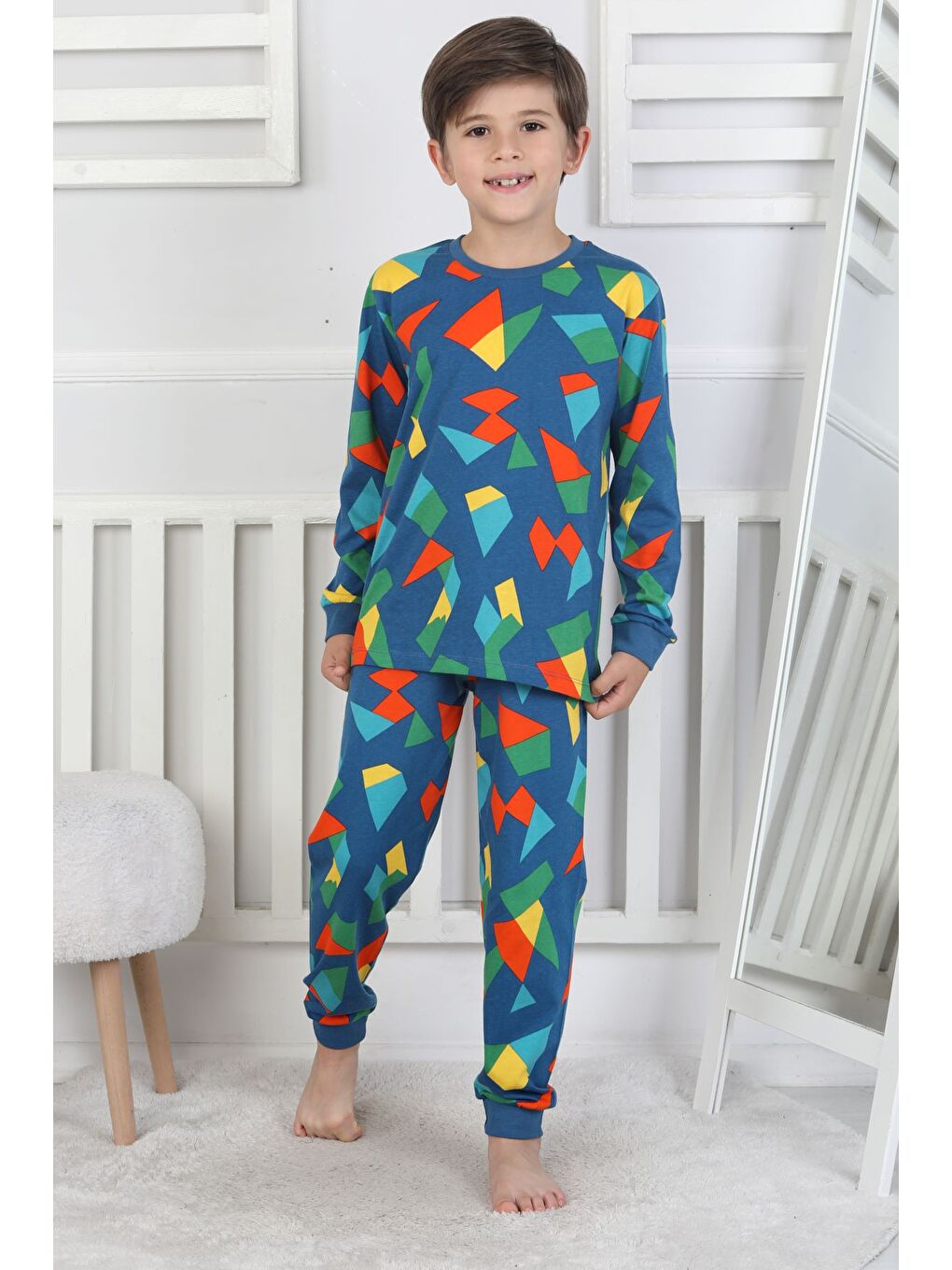Lacivert Renkli Geometrik Şekilli Erkek Çocuk Pijama Takımı-3