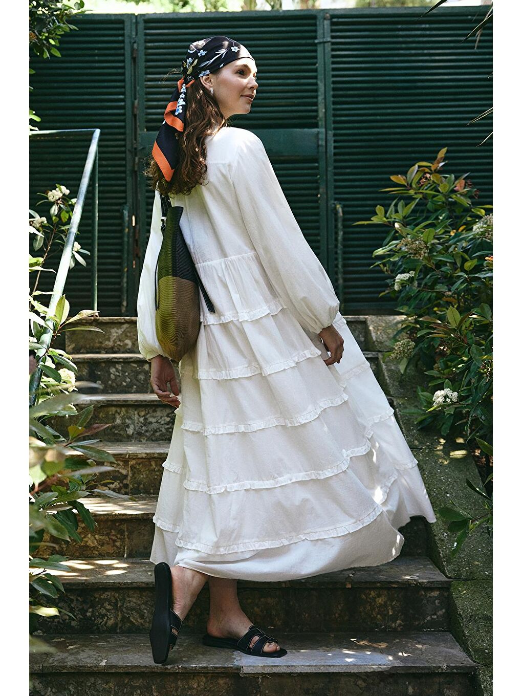 Azur Vual Katlı Uzun Elbise Ekru-4