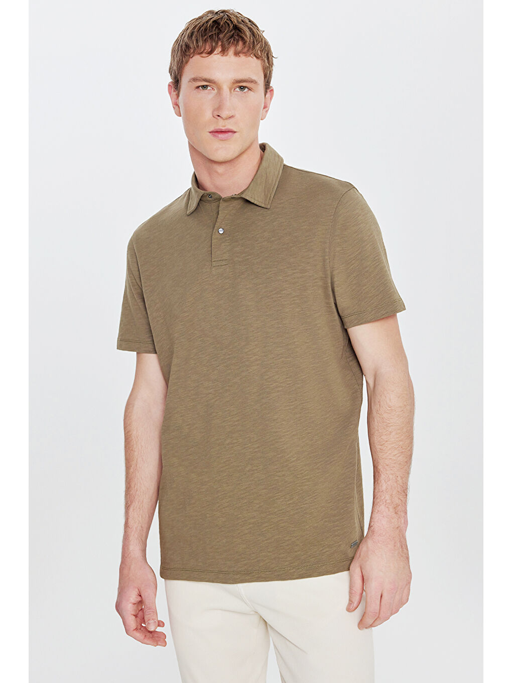 Erkek Haki %100 Pamuk Comfort Fit Rahat Kesim Polo Yaka Tişört