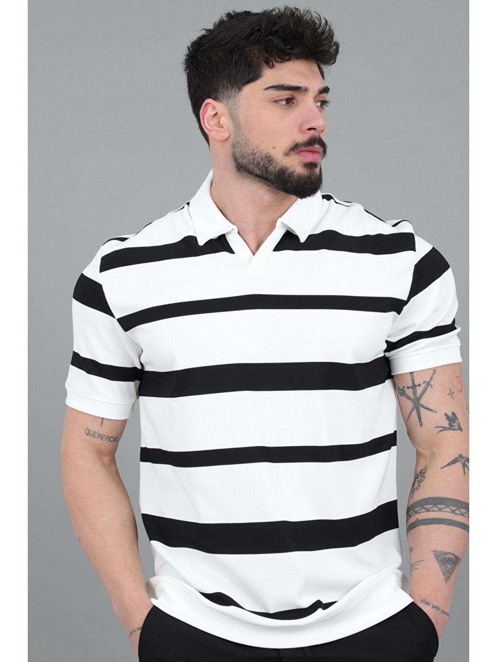 Beyaz Çift Renk Çizgili Apaç Yaka Tişört GP 1042_30494