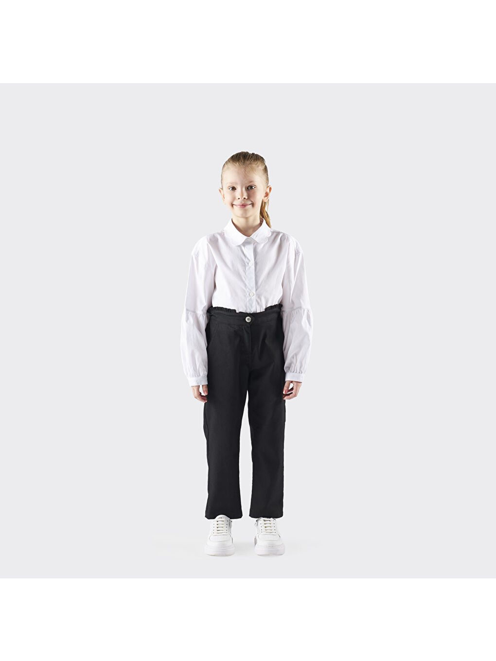 Siyah Kız Çocuk Kemeri Fırfır Detaylı Pantolon