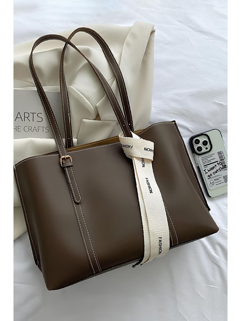 Kahverengi Zariah Fularlı Büyük Boy Kadın Omuz Çantası BP-4833O-1