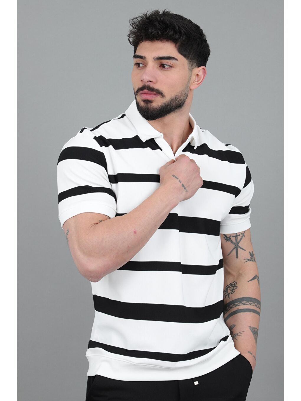 Beyaz Çift Renk Çizgili Apaç Yaka Tişört GP 1042_30494-1