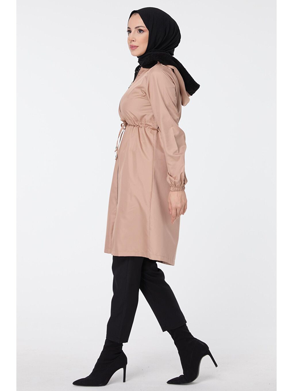 Bej Kapüşonlu Yaka Kadın Vizon Trenç Kap - 13042-2