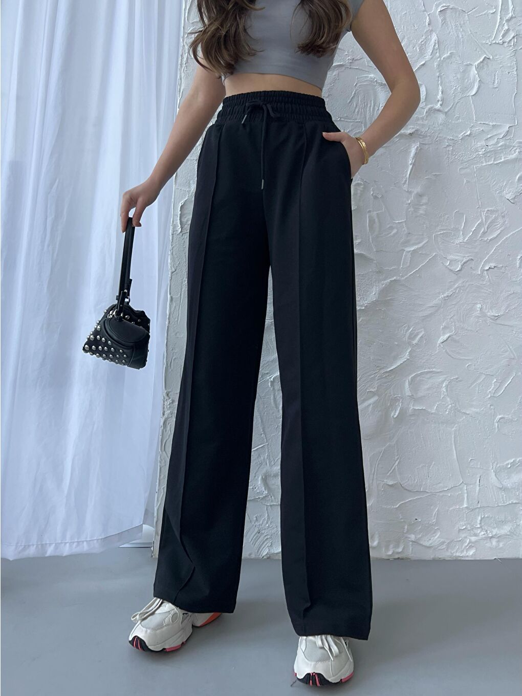 Siyah-Lacivert-Antrasit Kadın Mevsimlik Salaş Geniş Paça Yüksek Bel 3'lü Eşofman Altı-4