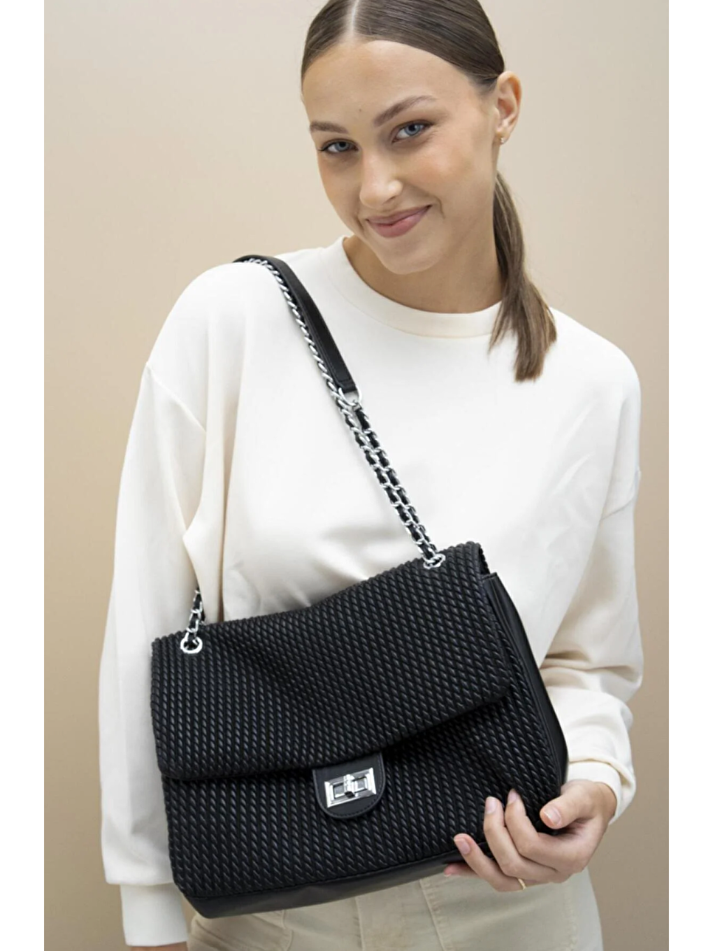 Siyah Kadın Omuz Çantası BYN2283