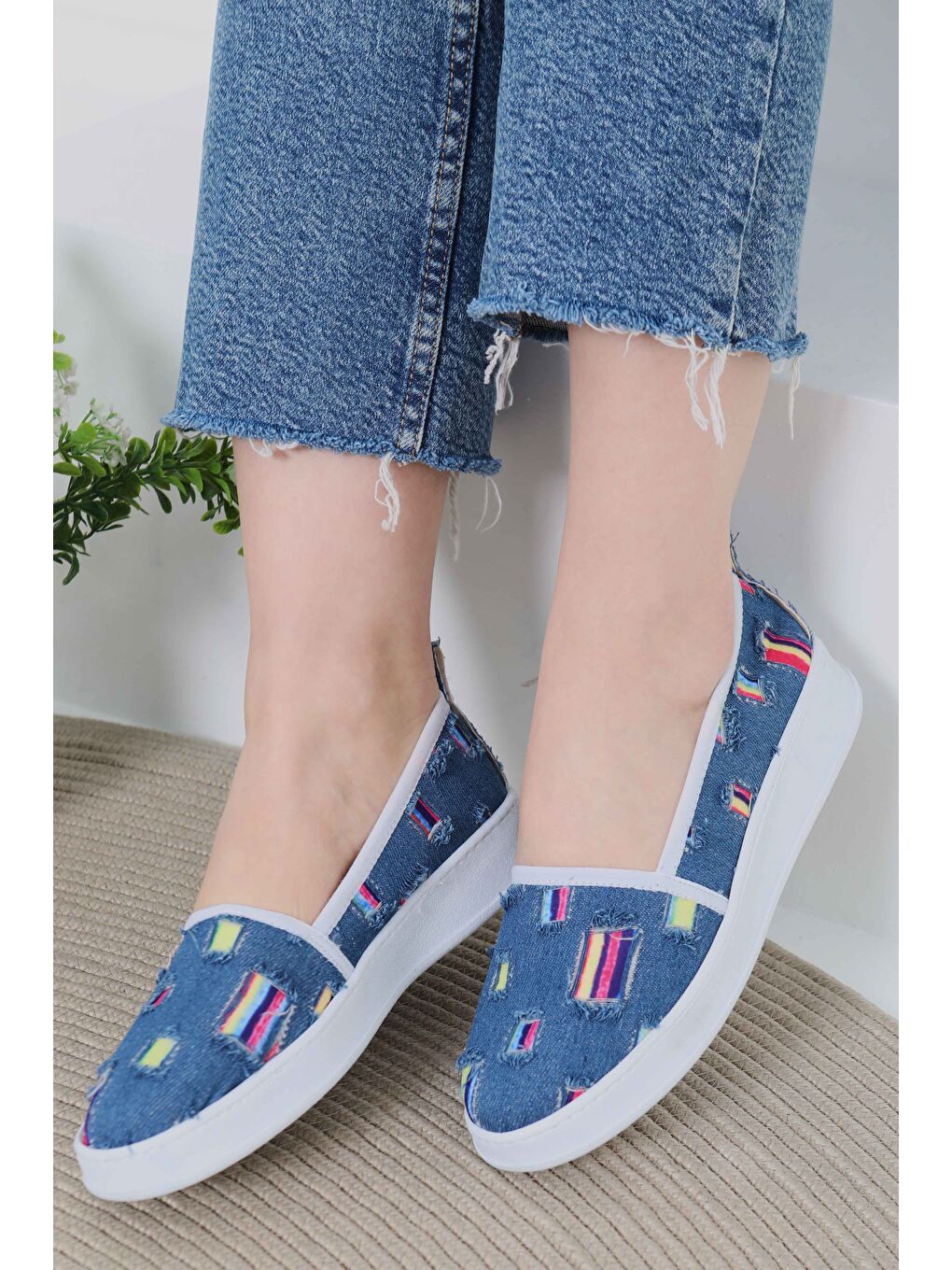 Kadın Mavi Kare Renk Detaylı Babet - 27078-1