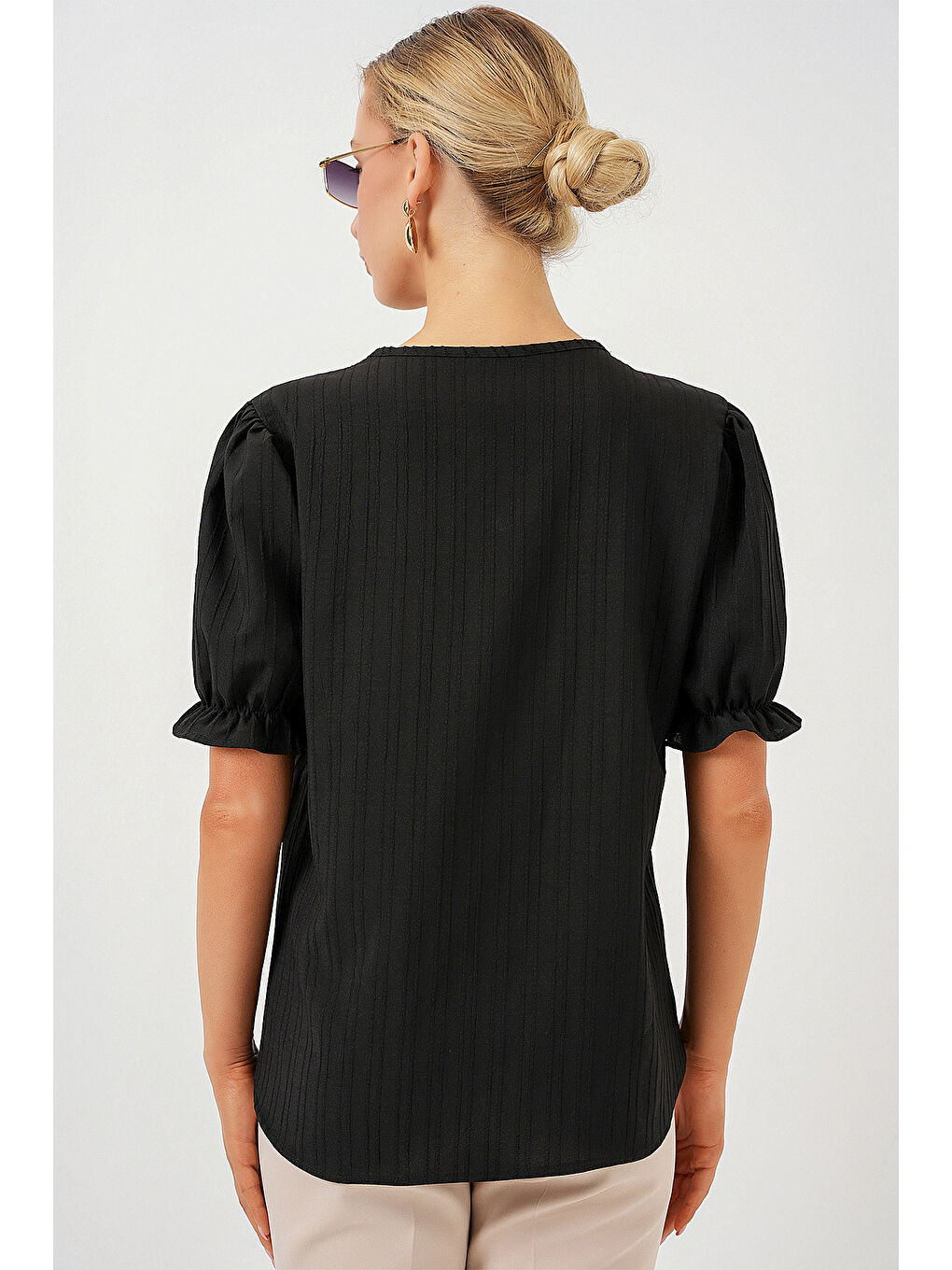 Kadın V Yaka Dantelli Bluz 956 - Siyah-5