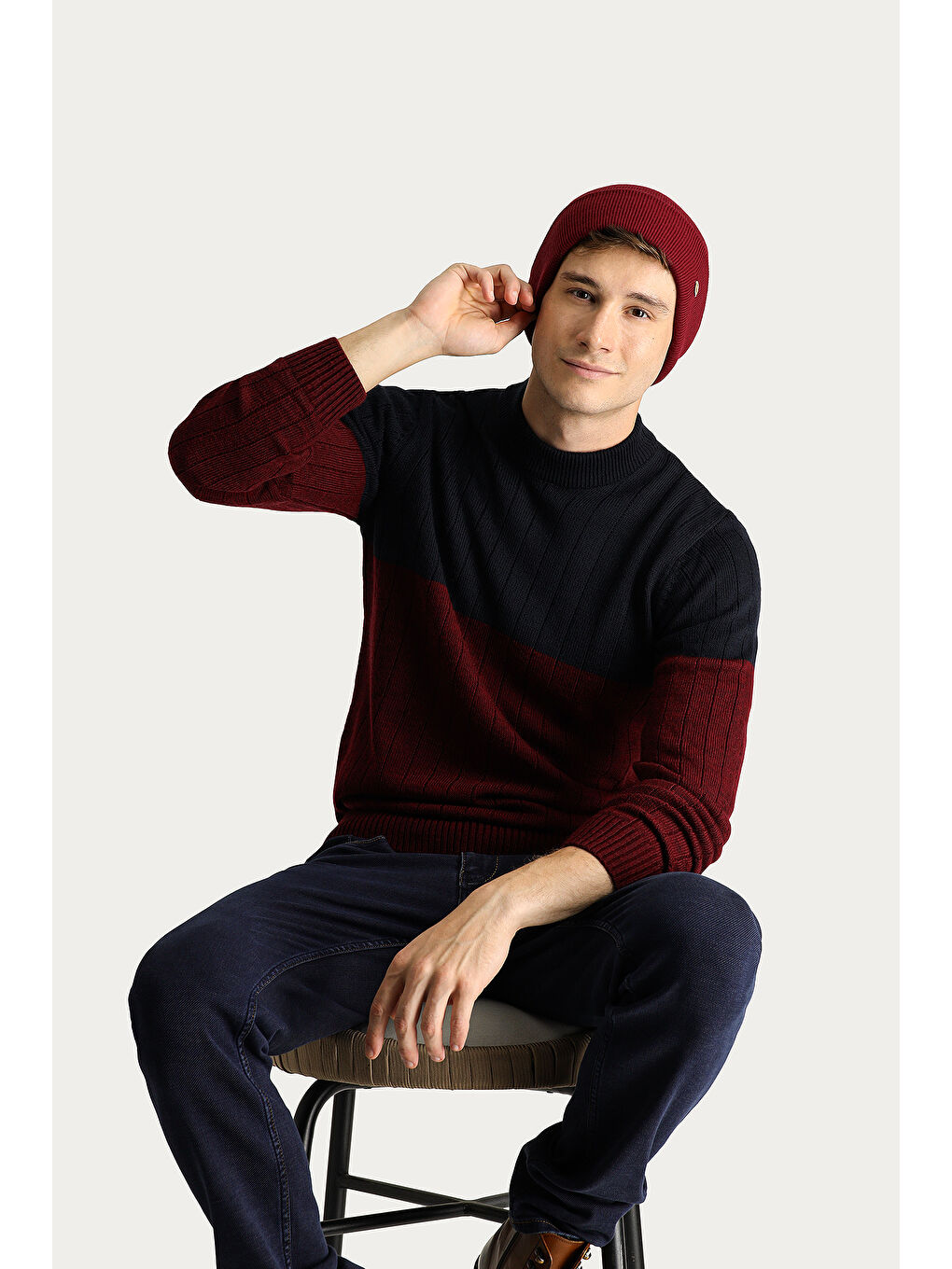 Lacivert Bisiklet Yaka Slim Fit Dar Kesim Desenli Triko Kazak