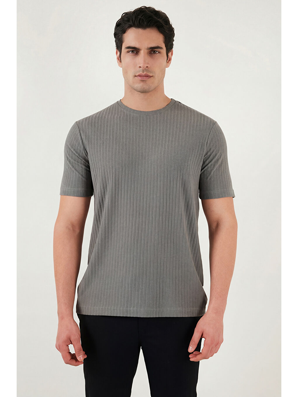 Haki Pamuklu Regular Fit Bisiklet Yaka T Shirt 5904068-1