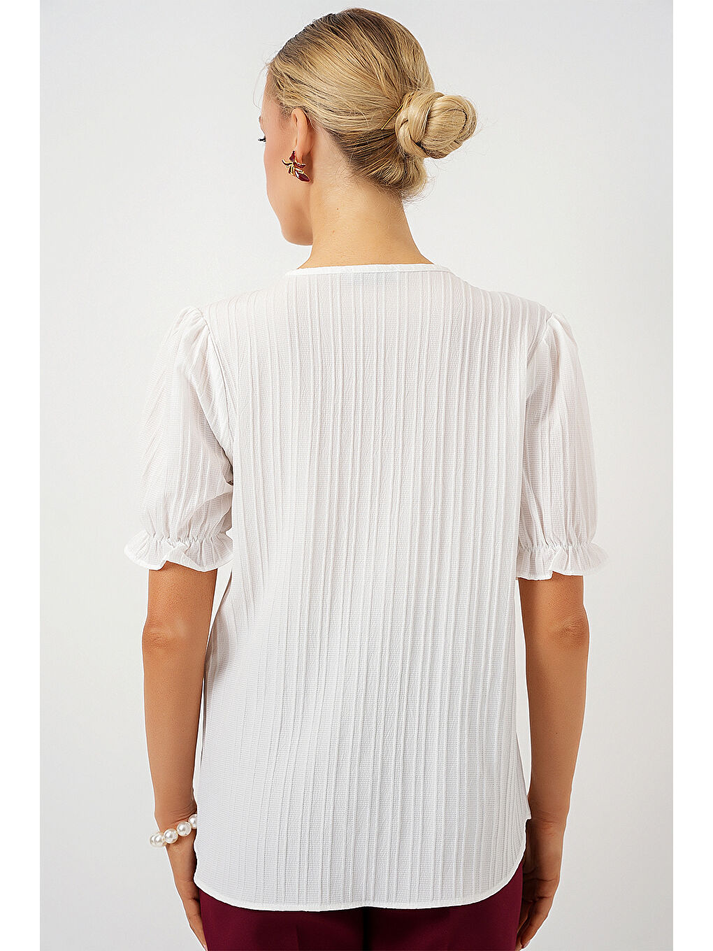 Kadın V Yaka Dantelli Bluz 956 - Beyaz-5