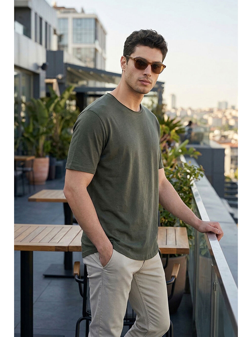 Yeşil Pamuklu Regular Fit Bisiklet Yaka T Shirt 5904074-1