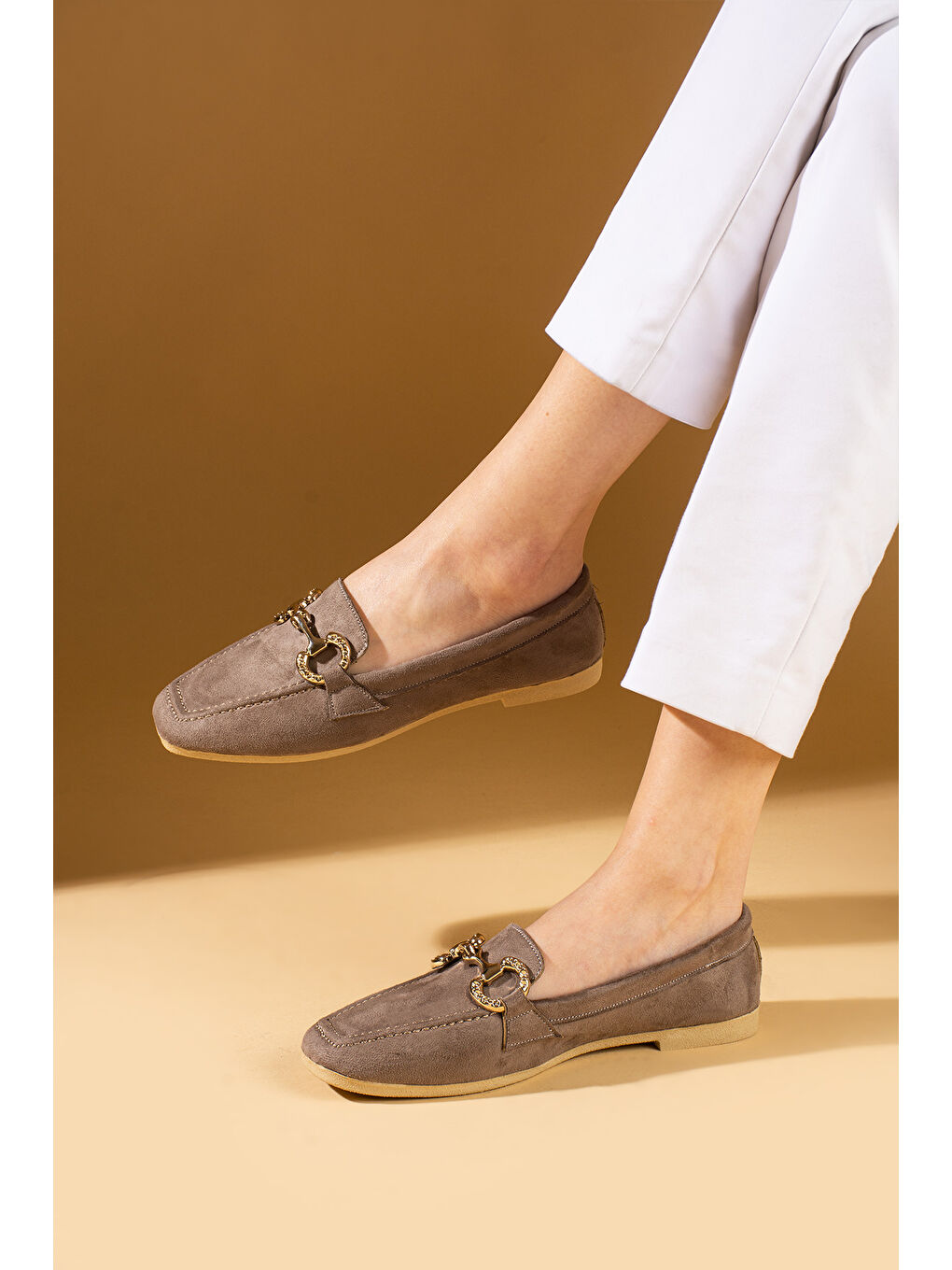 Bej Gold Tokalı Küt Burun Rahat Taban Kadın Babet 81-90-25Süet-1