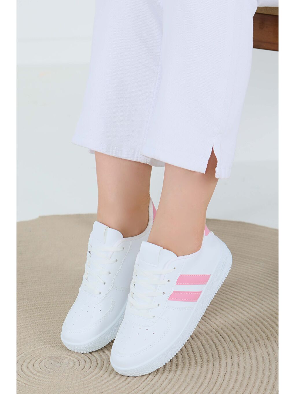 Kadın Beyaz Pembe Spor Ayakkabı - 27474