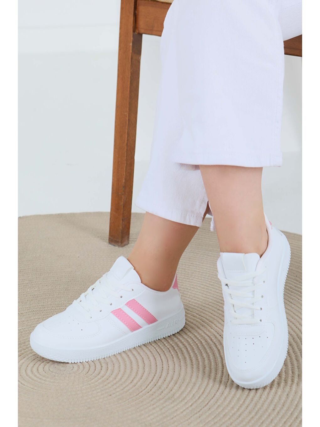 Kadın Beyaz Pembe Spor Ayakkabı - 27474-2