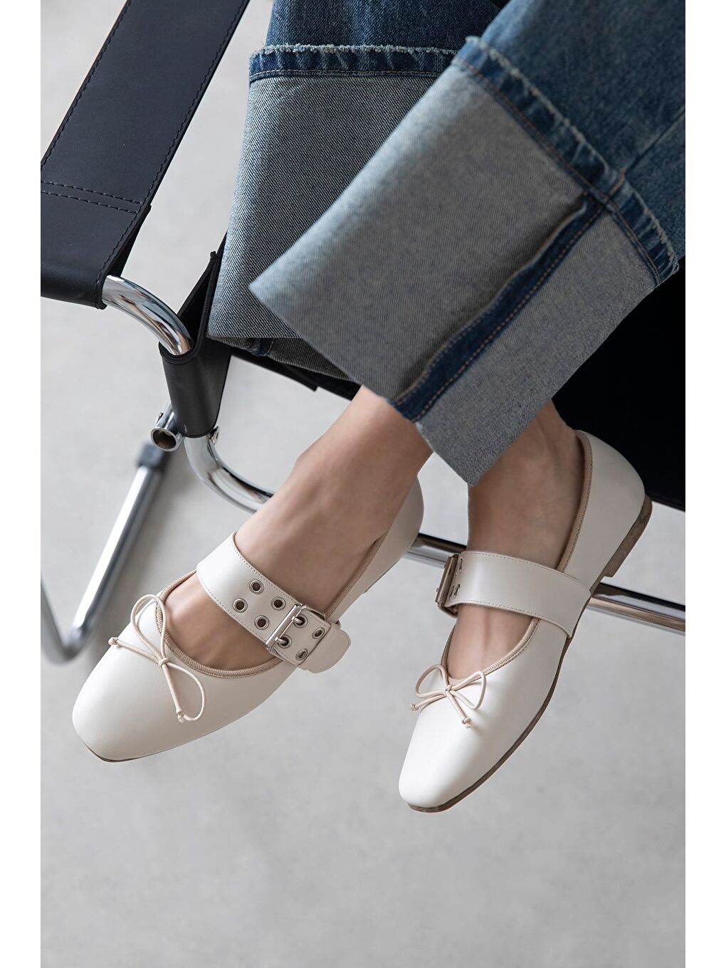 Faye Kadın Kemer Detay Deri Babet Bej-1