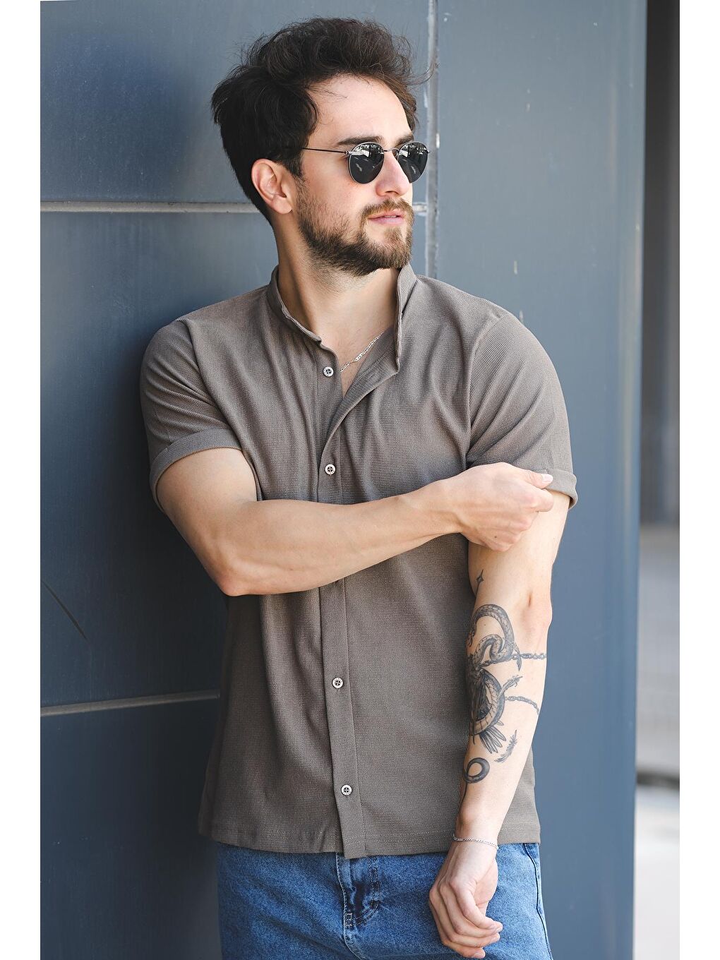 Kahverengi Laend Slim Fit Esnek Elastanlı Kısa Kol Hakim Yaka Erkek Gömlek-2