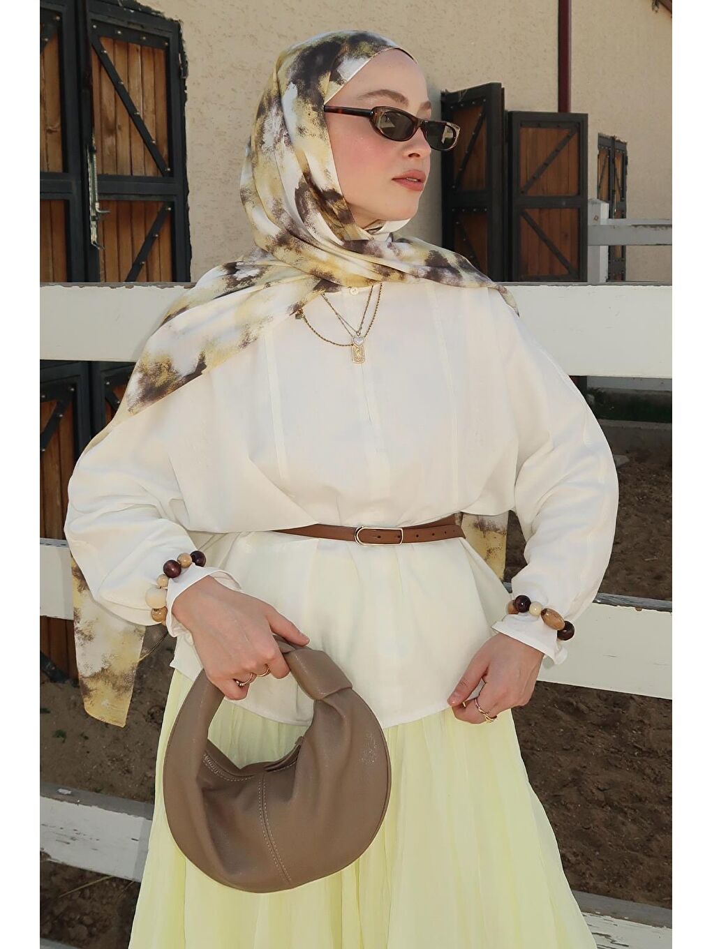 Açık Hakim Yaka Keten Gömlek Ekru-9