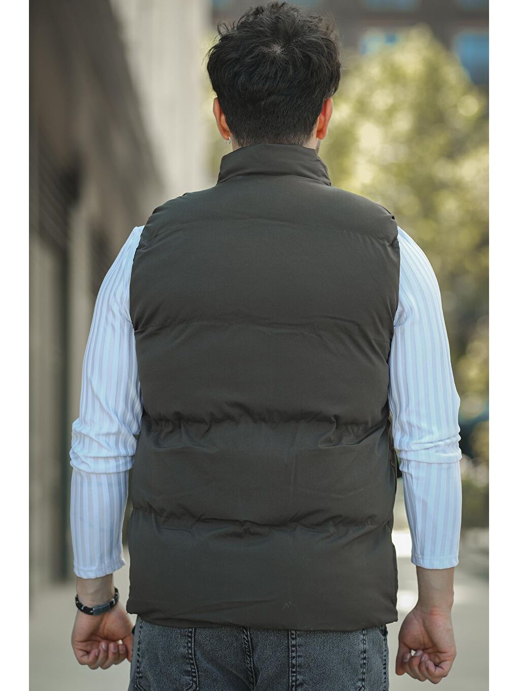 Haki Octave Suya Dayanıklı Kapaklı Cepli Etiket Detaylı Dik Yaka Erkek Şişme Yelek-4