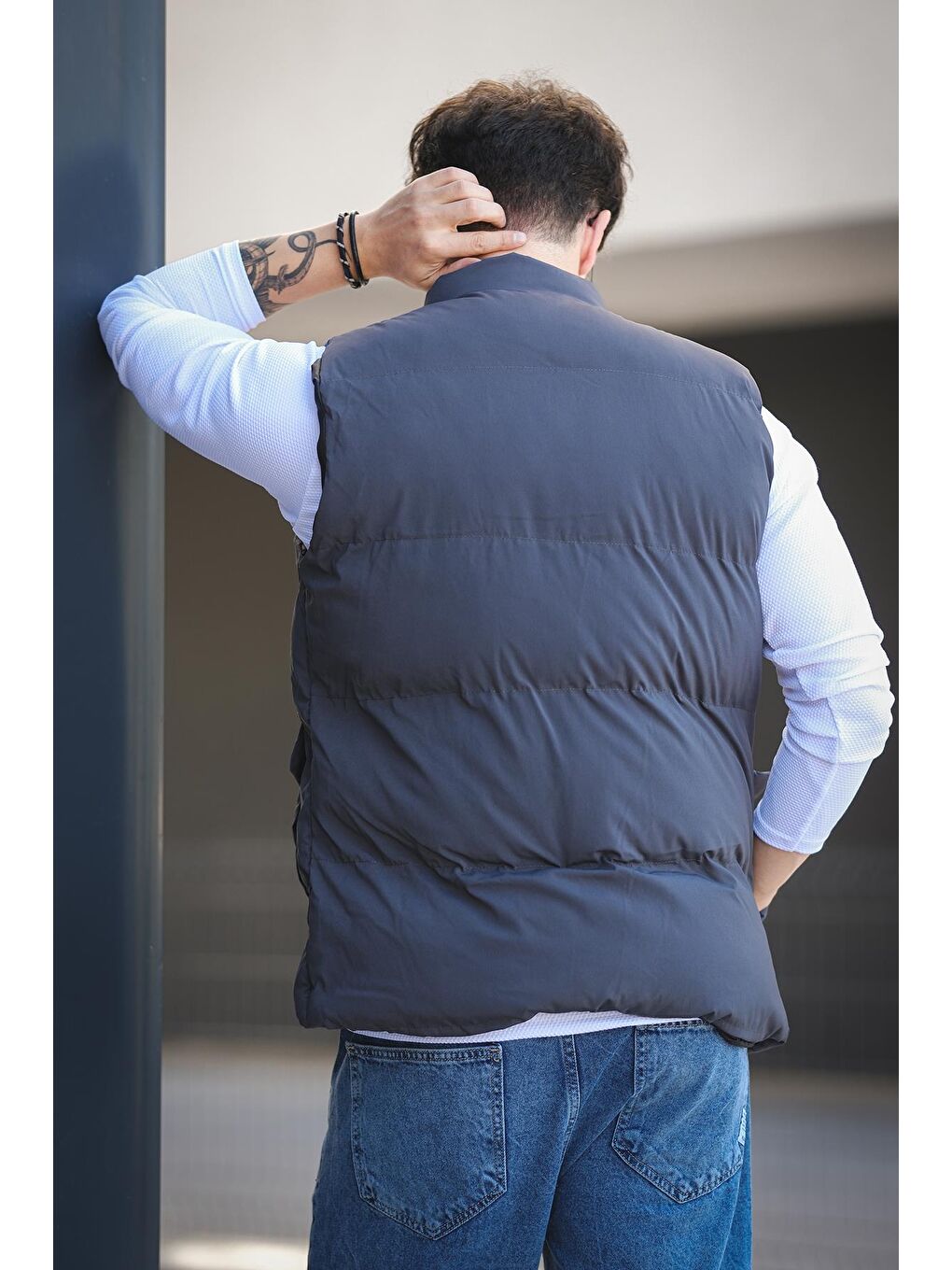 Gri Octave Suya Dayanıklı Kapaklı Cepli Etiket Detaylı Dik Yaka Erkek Şişme Yelek-3