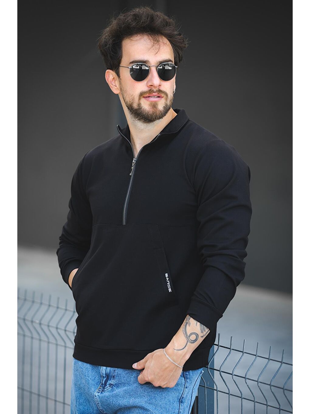 Siyah Barrac İki İplik Fermuarlı Yarım Balıkçı Yaka Slim Fit Erkek Sweatshirt-1