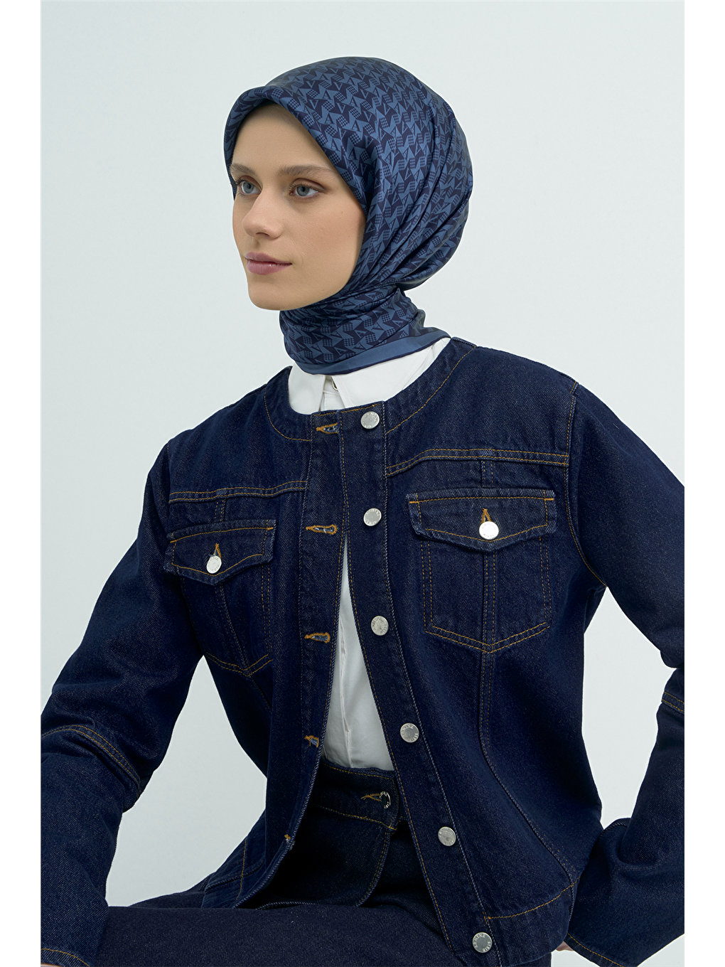 Lacivert Saf İpek Sura Eşarp 9556D 54-1