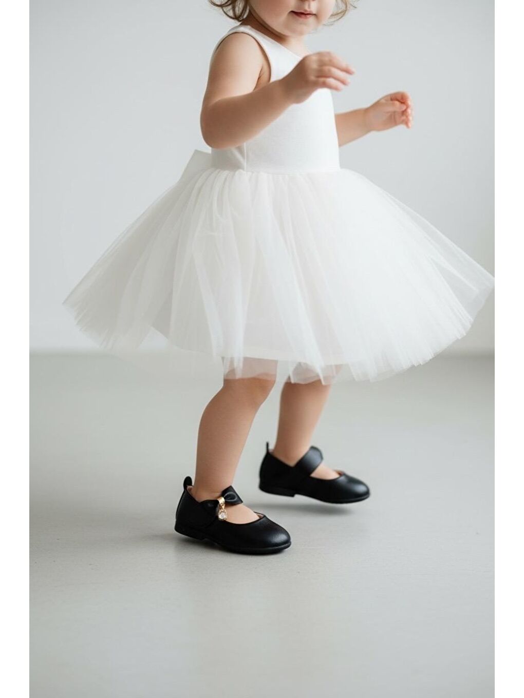 Kız Çocuk Taşlı Siyah Babet