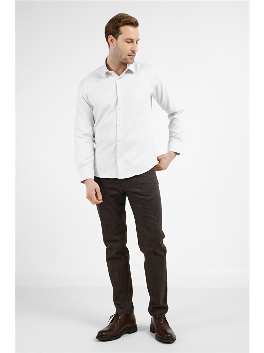 Bej-Beyaz  Sert Yaka Uzun Kol Cepsiz Slim Fit Pamuklu Gömlek 1004255214-1