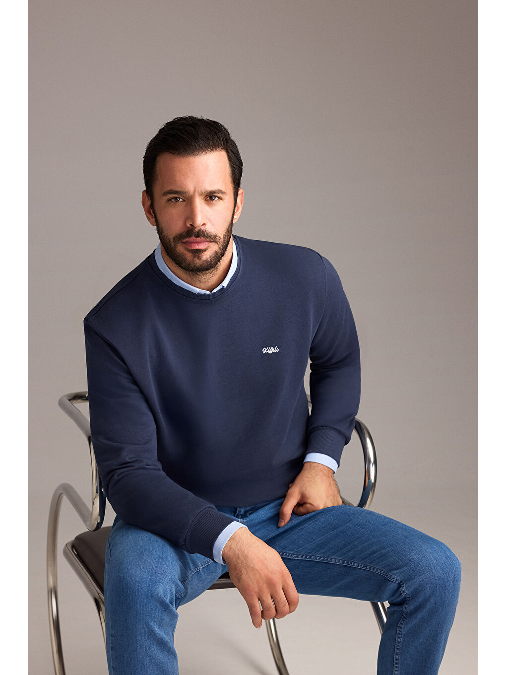 İndigo Bisiklet Yaka Regular Fit Nakışlı Pamuklu Büyük Beden Sweatshirt