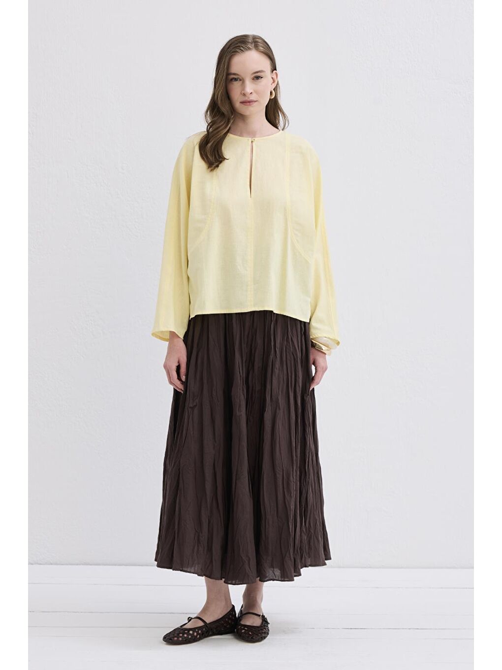 Açık Hakim Yaka Keten Gömlek Limon Sarısı-1