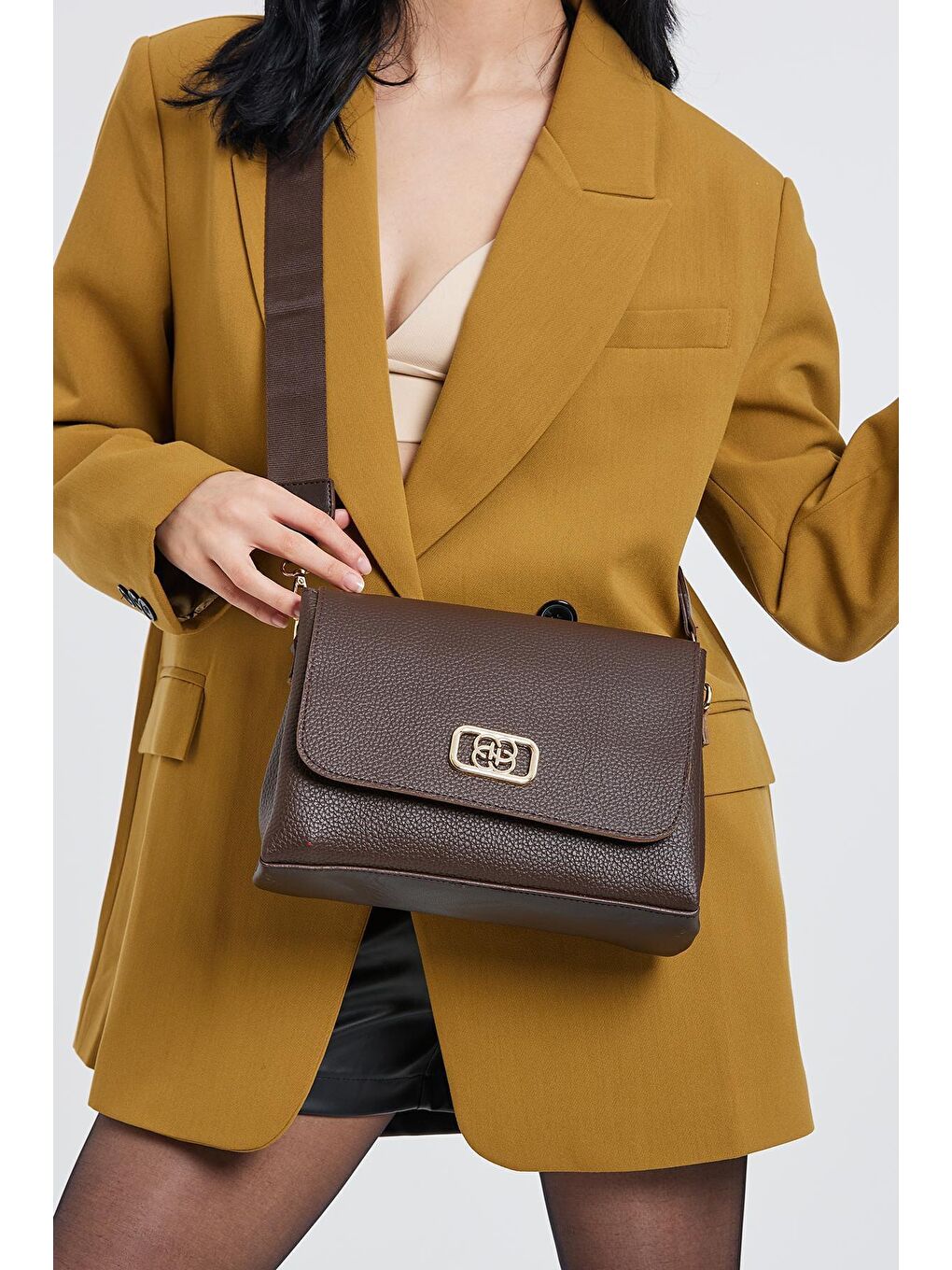 Uzun Askılı Ronald Kadın Çapraz Çanta Kahverengi