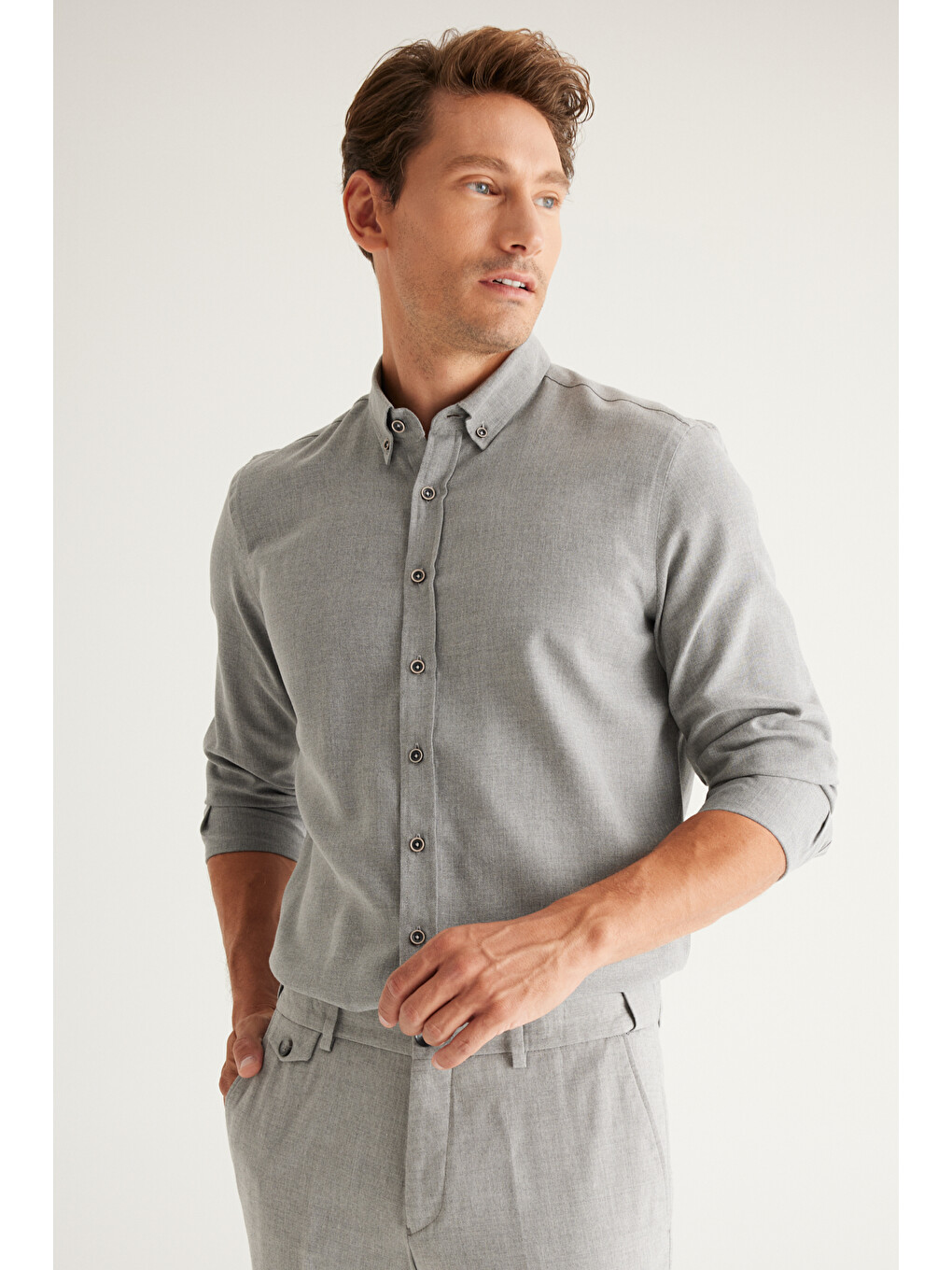Erkek Gri Slim Fit Dar Kesim Klasik Yaka Organik Pamuk Karışımlı Gömlek-4