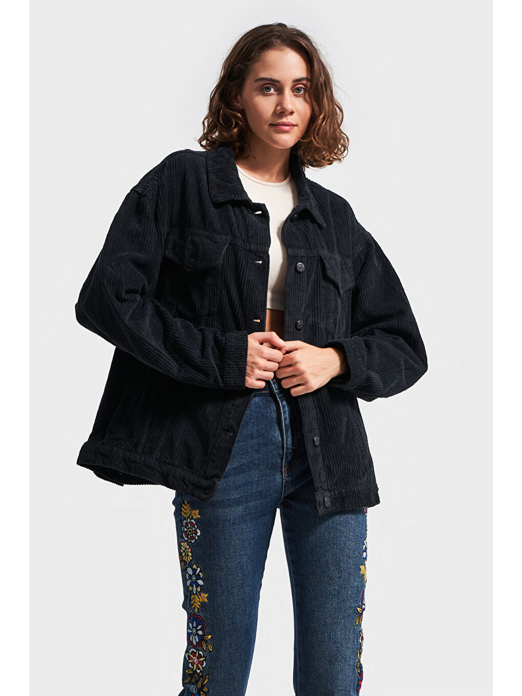 it's basic Füme Kadın Füme Renk Kalın Fitilli Kadife Kumaş Oversize Ceket - 3