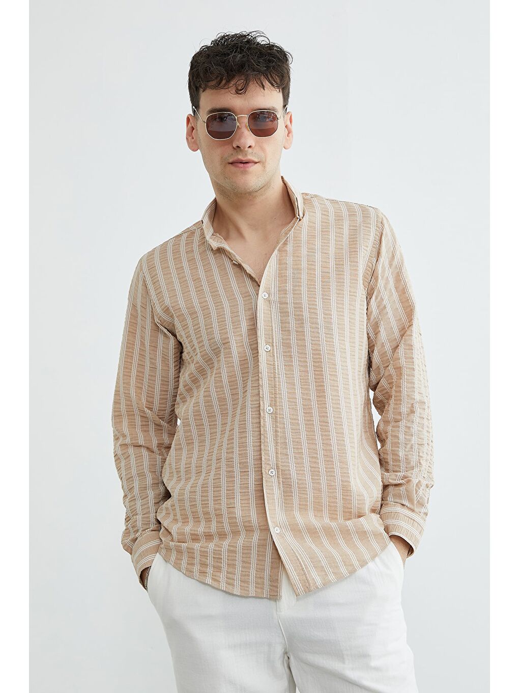 Bej Çizgili Jakarlı Gömlek-2