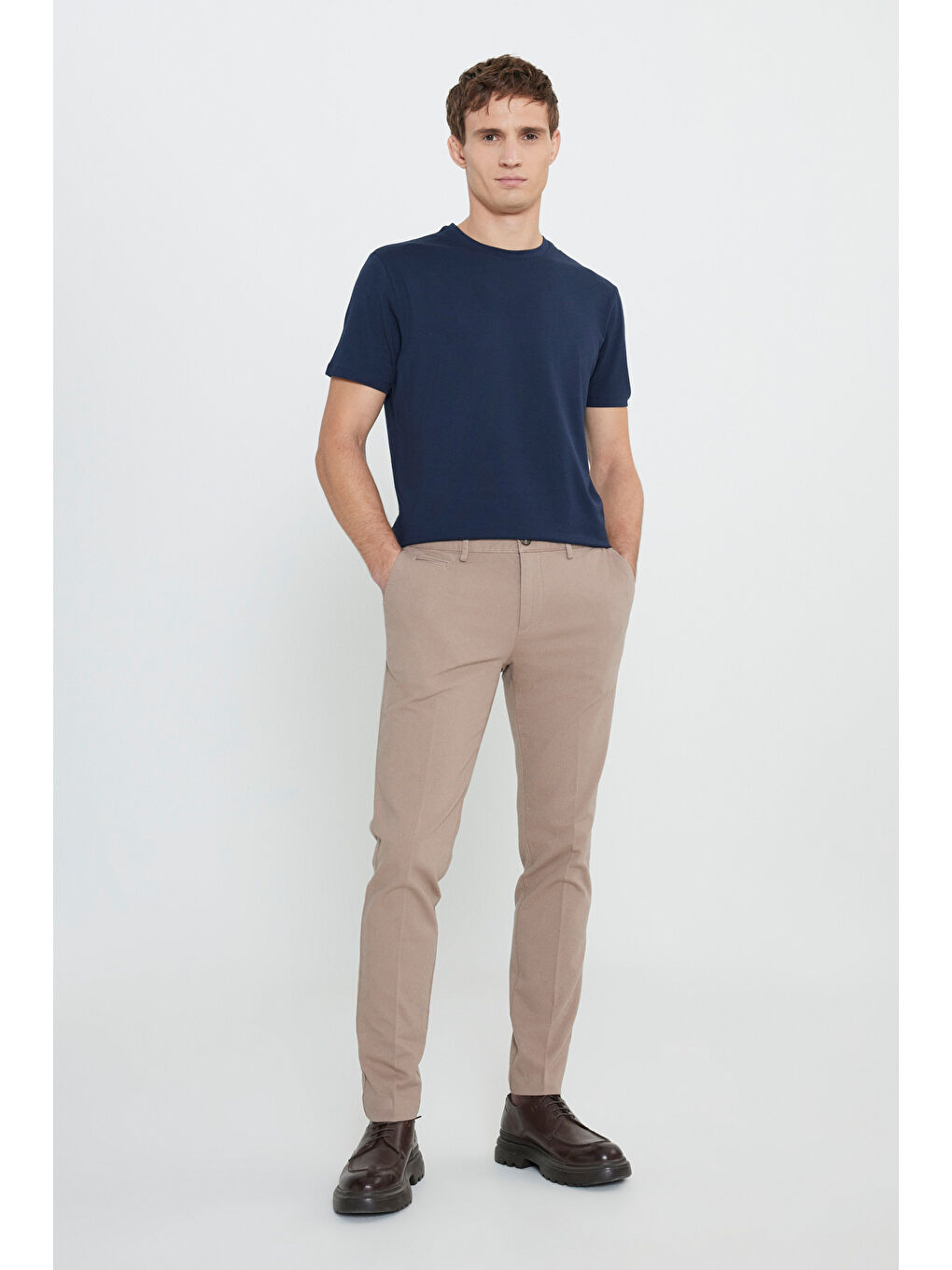 Erkek Bej Slim Fit Dar Kesim Yan Cepli Pamuklu Esnek Armürlü Pantolon-1